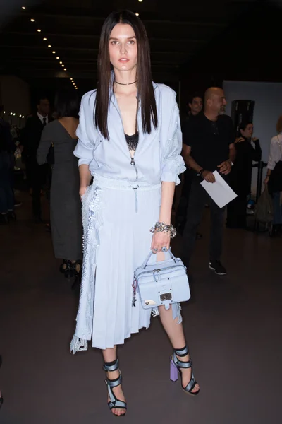 Look 42